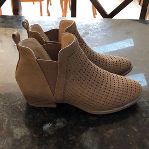 Children’s little boots